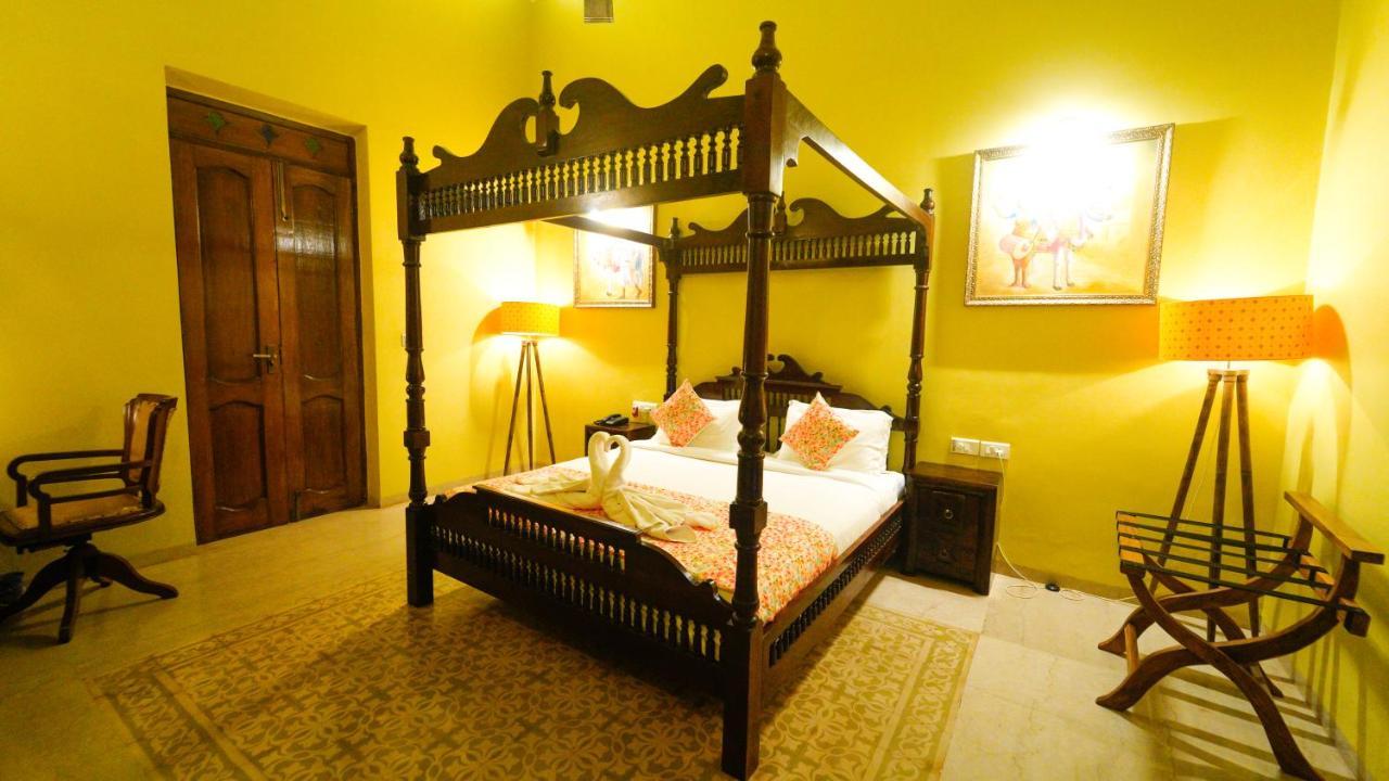 Surya Kiran Heritage Hotel Panaji Luaran gambar