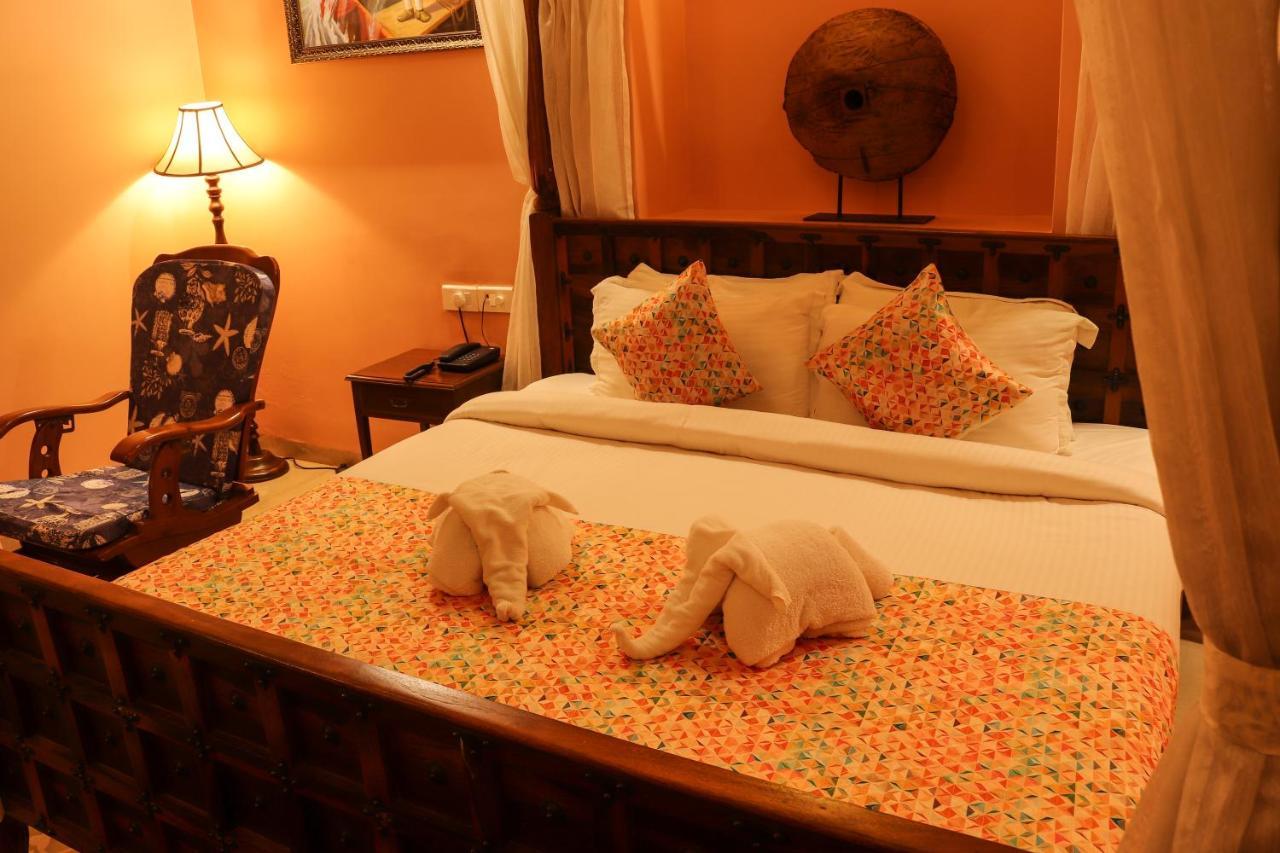Surya Kiran Heritage Hotel Panaji Luaran gambar