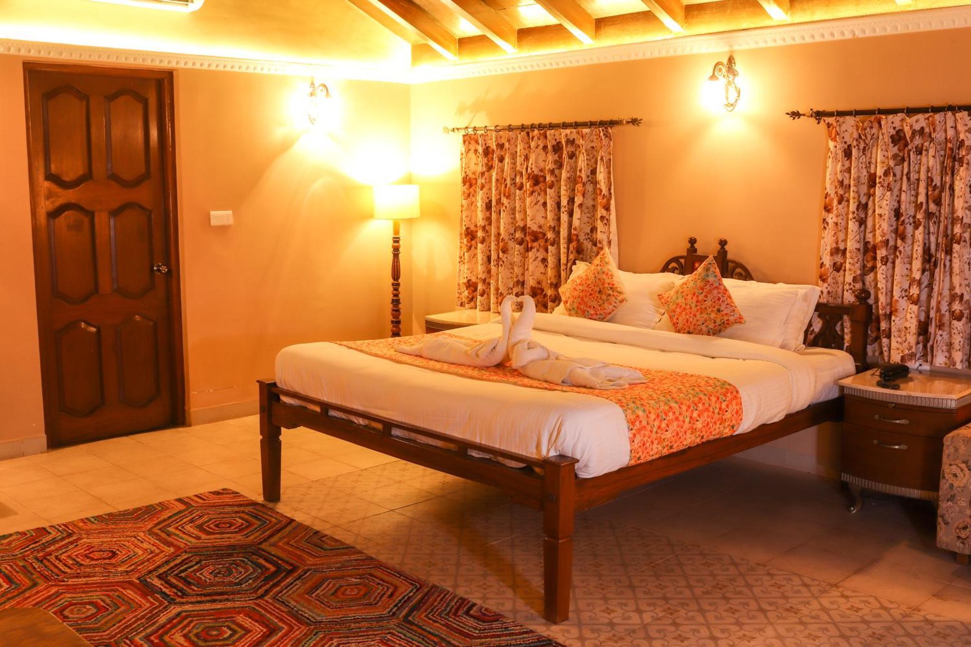 Surya Kiran Heritage Hotel Panaji Luaran gambar